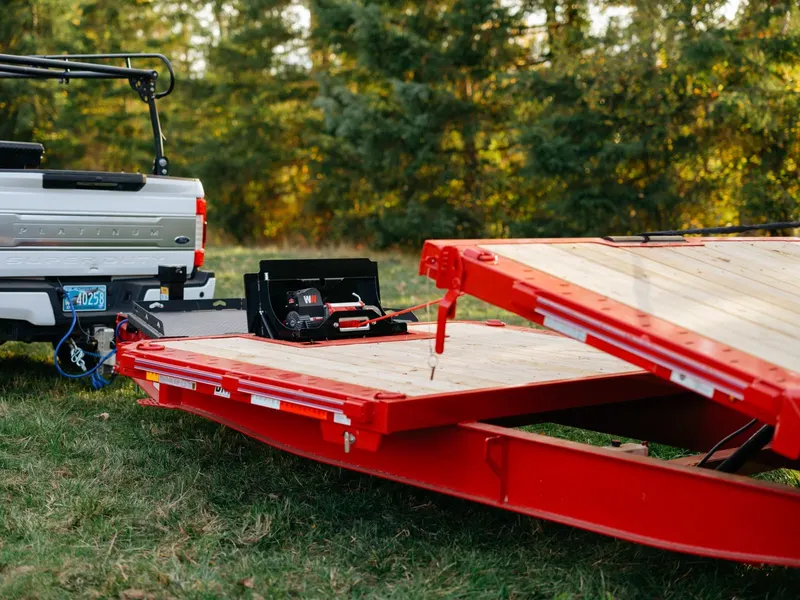 Red 2027 Diamond C HXD 24 foot gravity tilt equipment trailer, photo 6