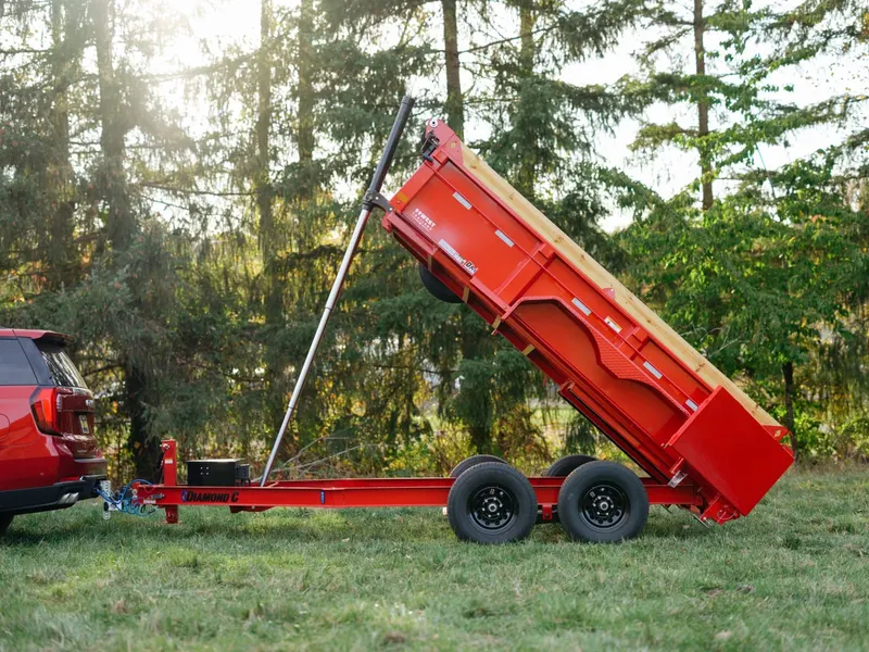 Red 2027 Diamond C MDT 12 foot dump trailer, photo 8